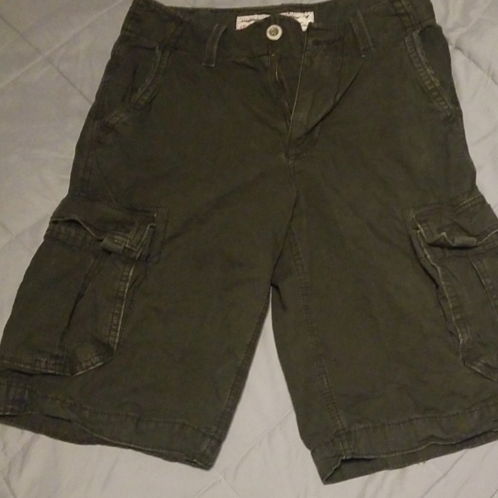 American eagle cargo shorts